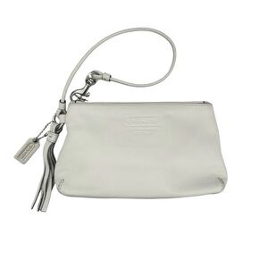 NWOT Coach Leather Fringe Pouch Wristlet Off-white Chalk